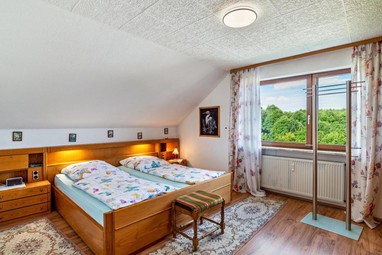Apartamento Haus Guenter Und Valeria Gossersweiler-Stein Exterior foto