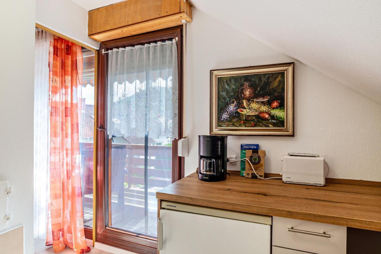 Apartamento Haus Guenter Und Valeria Gossersweiler-Stein Exterior foto