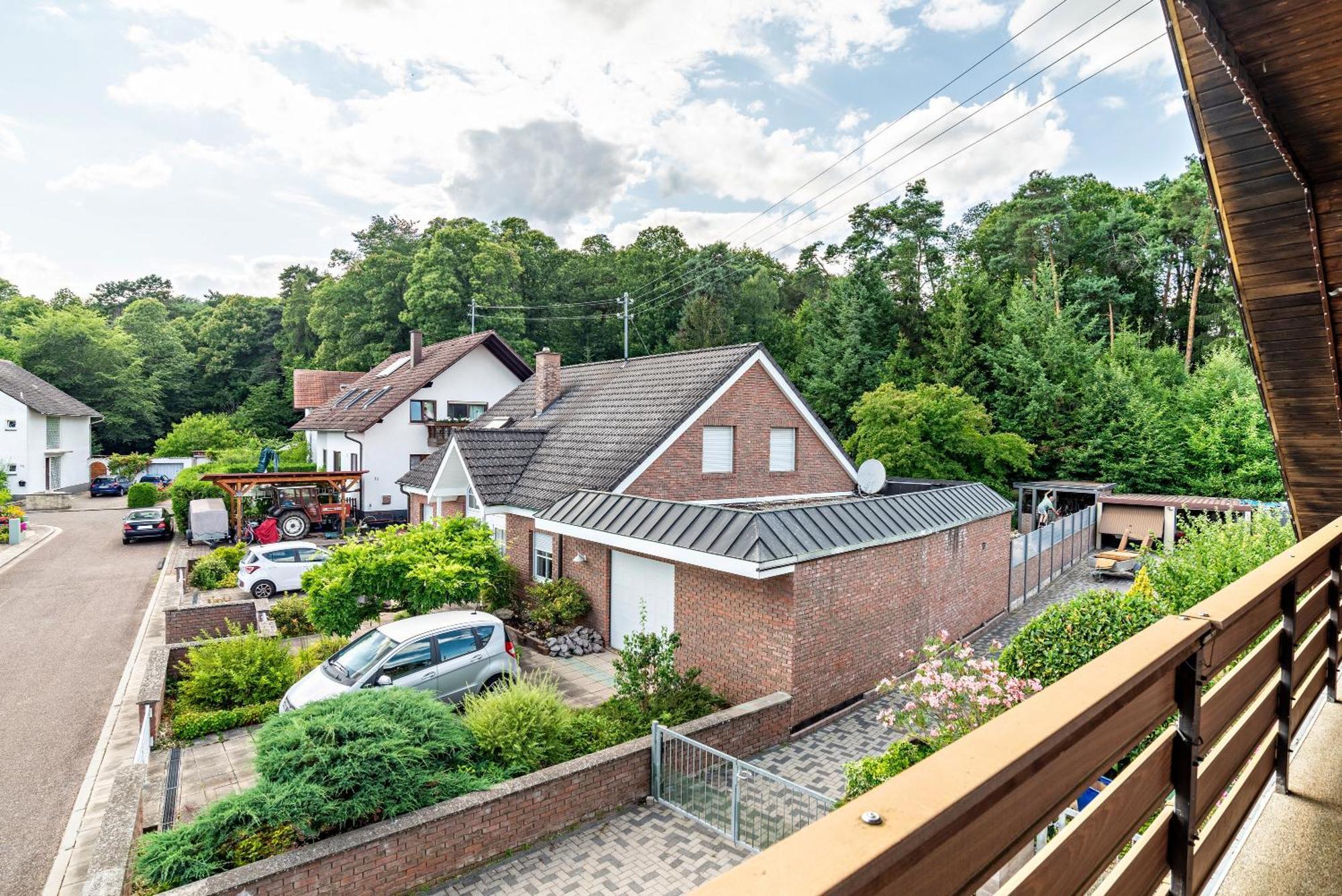 Apartamento Haus Guenter Und Valeria Gossersweiler-Stein Exterior foto